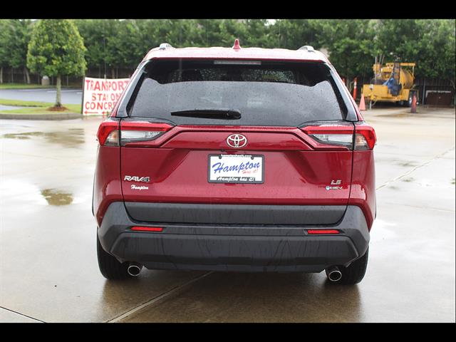 2025 Toyota RAV4 LE - Photo 7