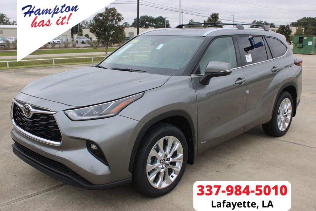 2026 Toyota Highlander Limited's photo