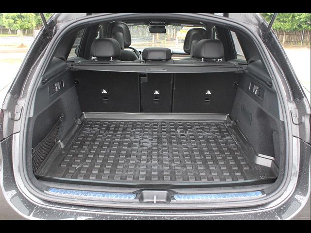 2024 Mercedes-Benz GLC GLC 300 - Photo 8