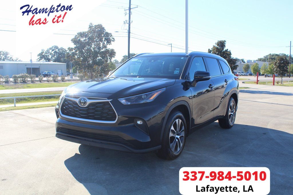 2023 Toyota Highlander XLE's photo