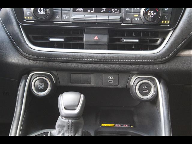 2024 Toyota Grand Highlander Limited - Photo 29