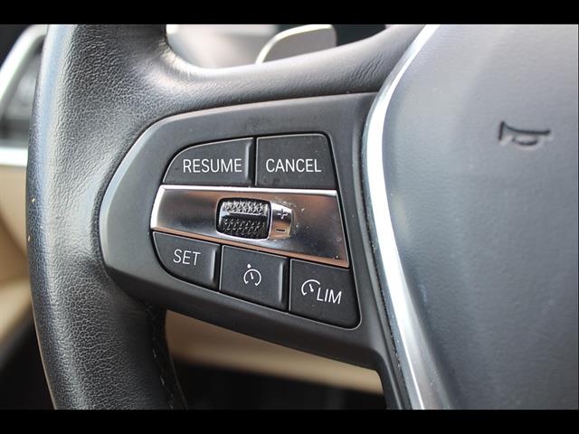 2023 BMW 3 Series 330i - Photo 21
