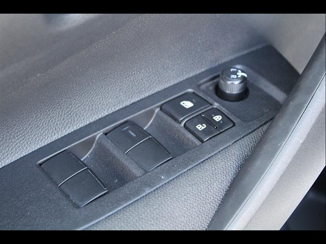 2025 Toyota Corolla LE - Photo 15