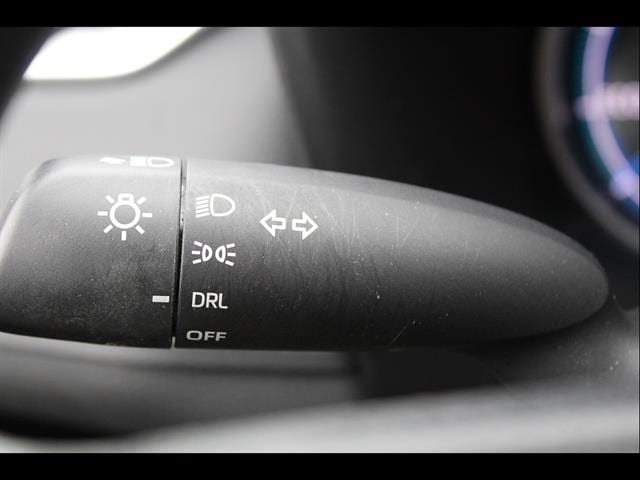 2025 Toyota RAV4 LE - Photo 19