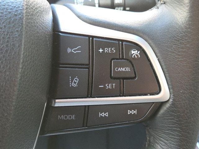 2023 Toyota Sienna XLE - Photo 32