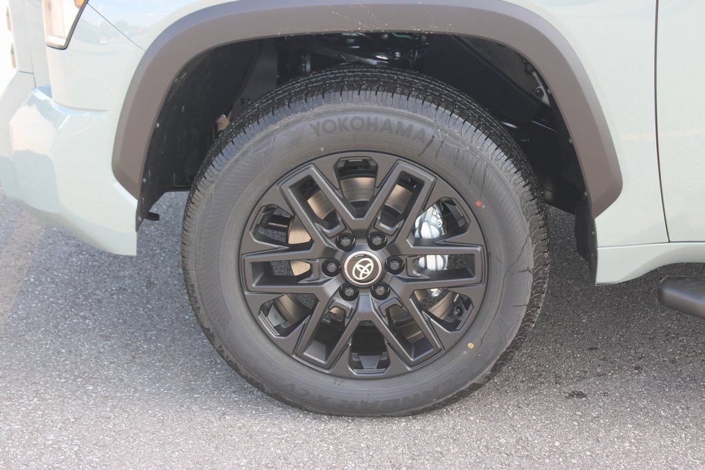 2026 Toyota Tundra Limited photo 2