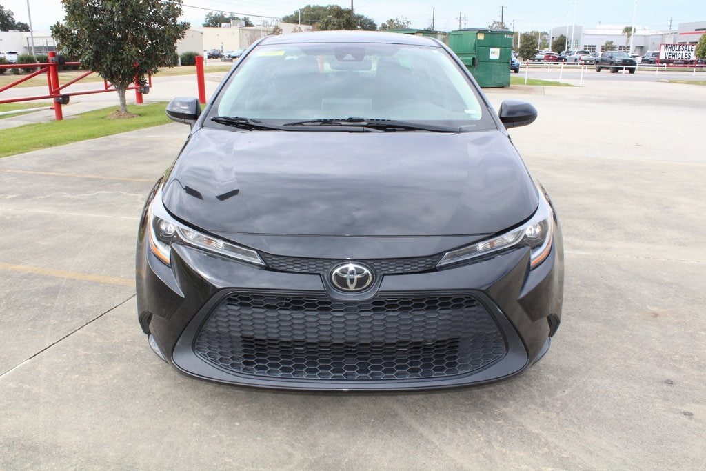 Used 2021 Toyota Corolla LE with VIN 5YFEPMAE7MP187915 for sale in Lafayette, LA