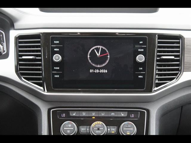 2022 Volkswagen Atlas SE w/Tech - Photo 29