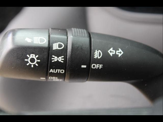 2024 Toyota Tundra Limited - Photo 23