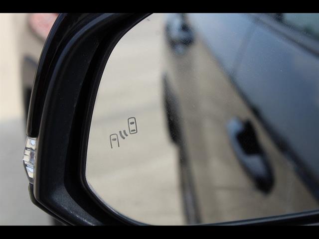 2023 Toyota RAV4 XLE - Photo 11