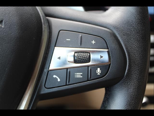 2023 BMW 3 Series 330i - Photo 22