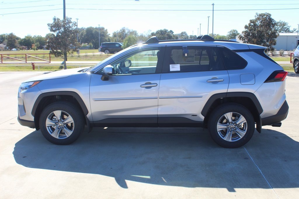 New 2025 Toyota RAV4 Hybrid XLE SUV