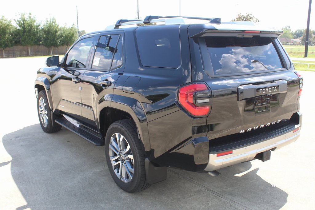 2025 Toyota 4Runner Limited photo 4