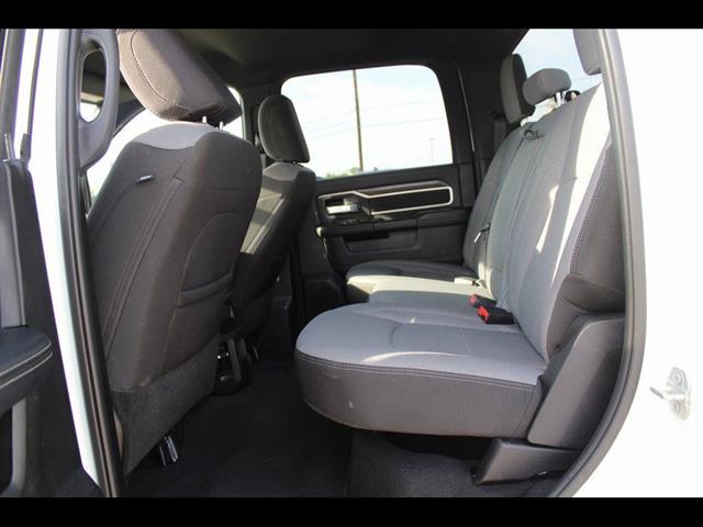 2024 RAM Ram 3500 Pickup Big Horn - Photo 28