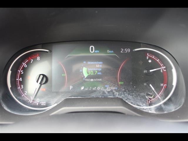2023 Toyota RAV4 XLE - Photo 23