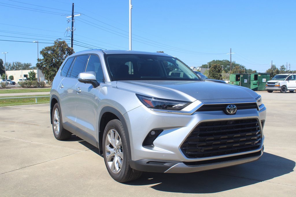 2024 Toyota Grand Highlander Limited photo 4