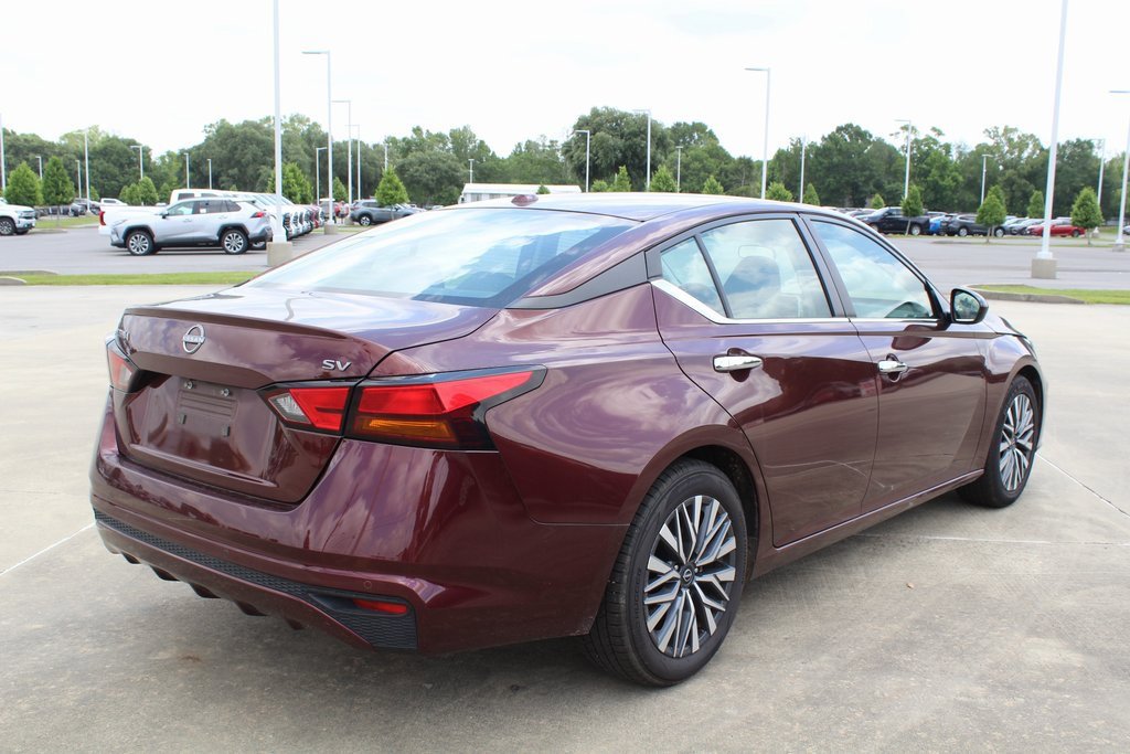 2023 Nissan Altima 2.5 SV photo 4