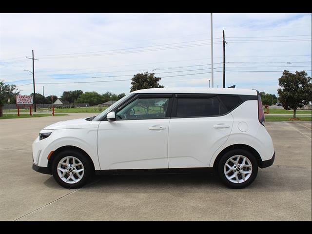 2024 Kia Soul S - Photo 10