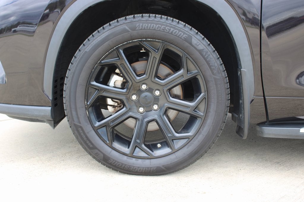 Used 2022 Toyota Highlander L with VIN 5TDCZRAH8NS141205 for sale in Lafayette, LA