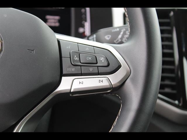 2022 Volkswagen Atlas SE w/Tech - Photo 22