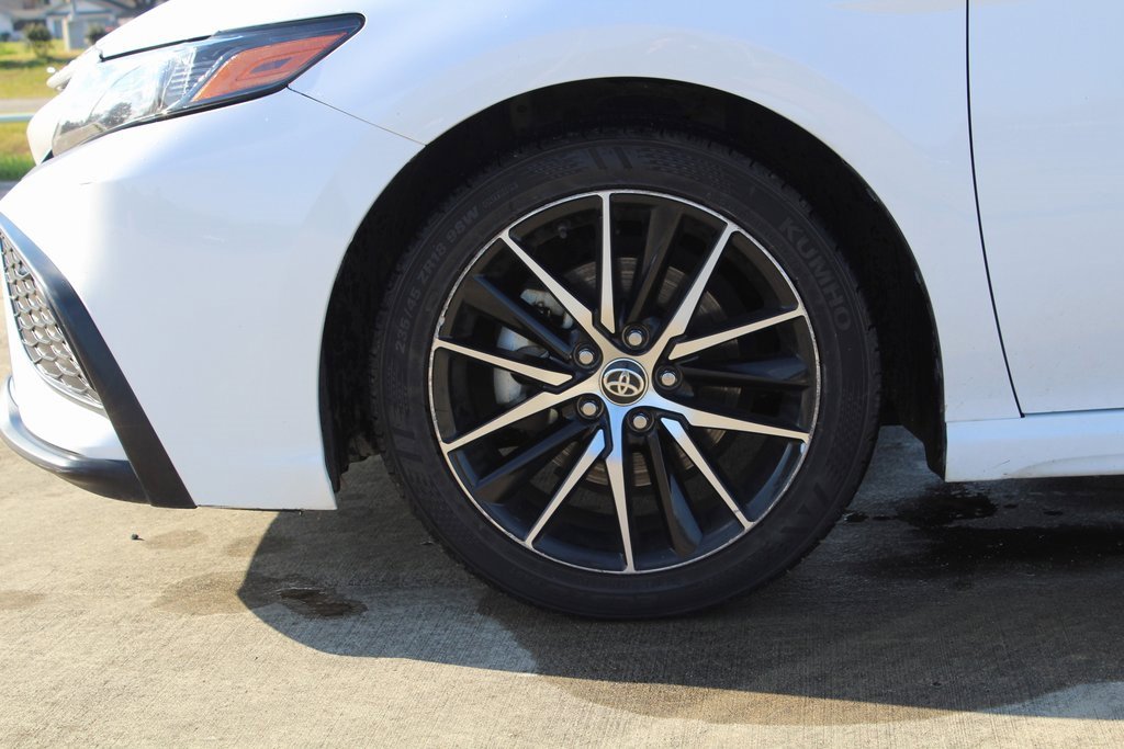 Used 2021 Toyota Camry SE with VIN 4T1G11AK3MU559909 for sale in Lafayette, LA