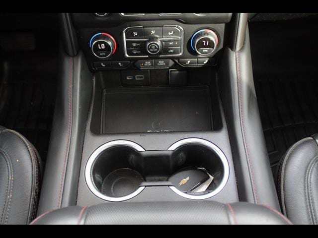 2021 Chevrolet Suburban RST - Photo 31