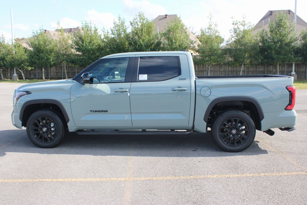 2026 Toyota Tundra Limited photo 3