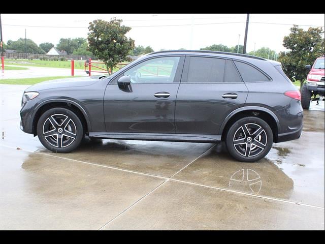 2024 Mercedes-Benz GLC GLC 300 - Photo 11