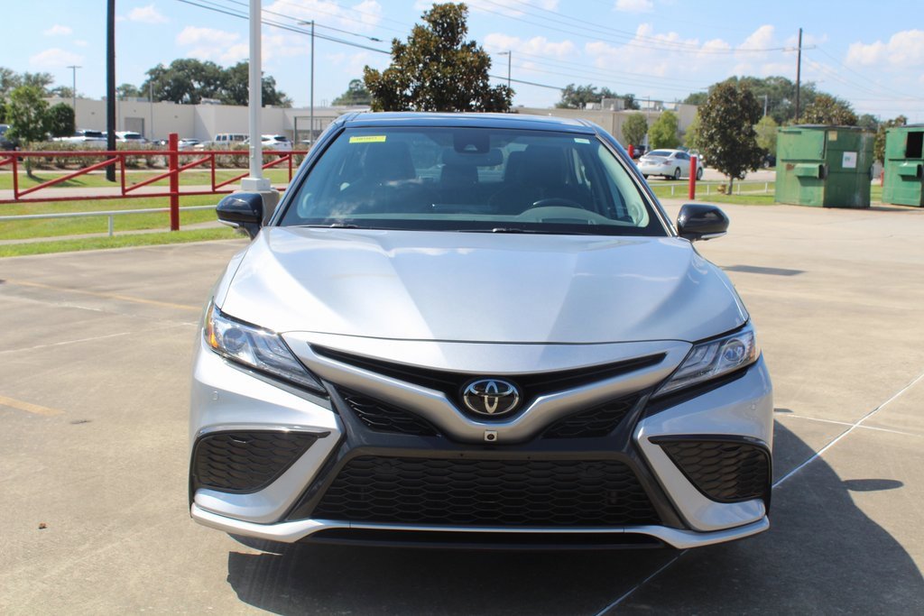 2023 Toyota Camry XSE V6 photo 3