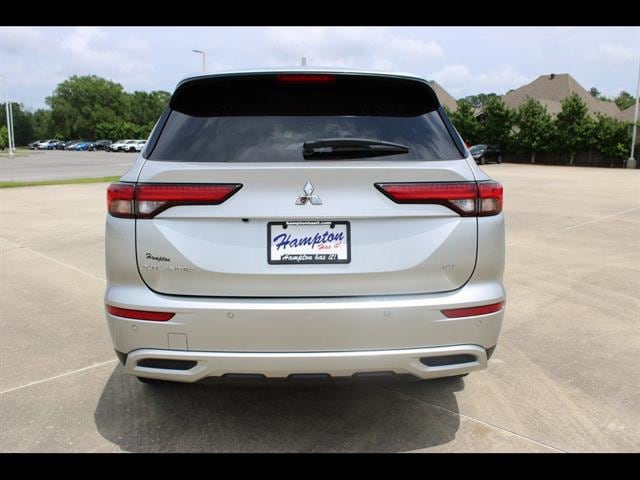 2024 Mitsubishi Outlander SE - Photo 7