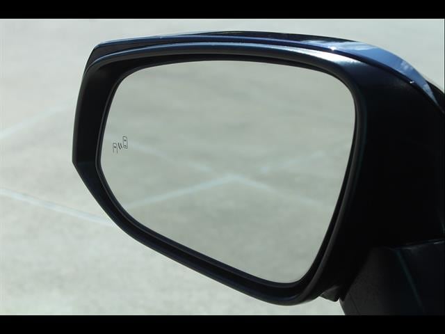 2024 Toyota RAV4 XLE - Photo 11
