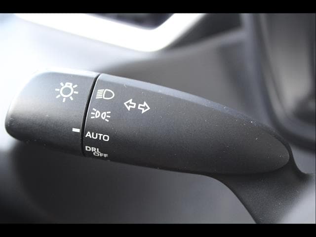 2024 Toyota Corolla LE - Photo 16