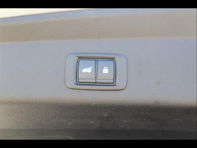 2024 Mitsubishi Outlander SEL - Photo 9