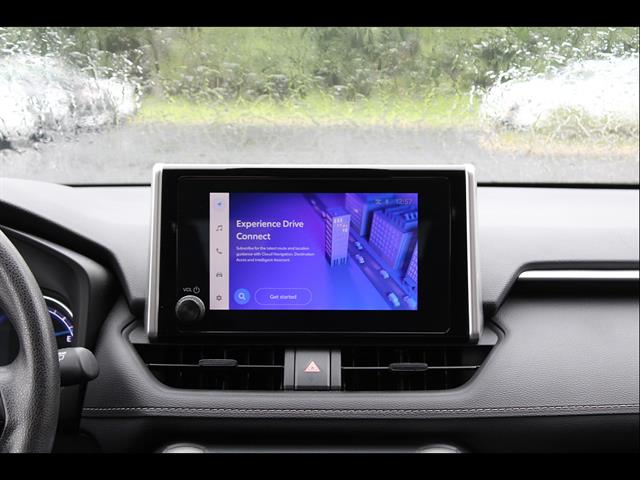 2025 Toyota RAV4 LE - Photo 24