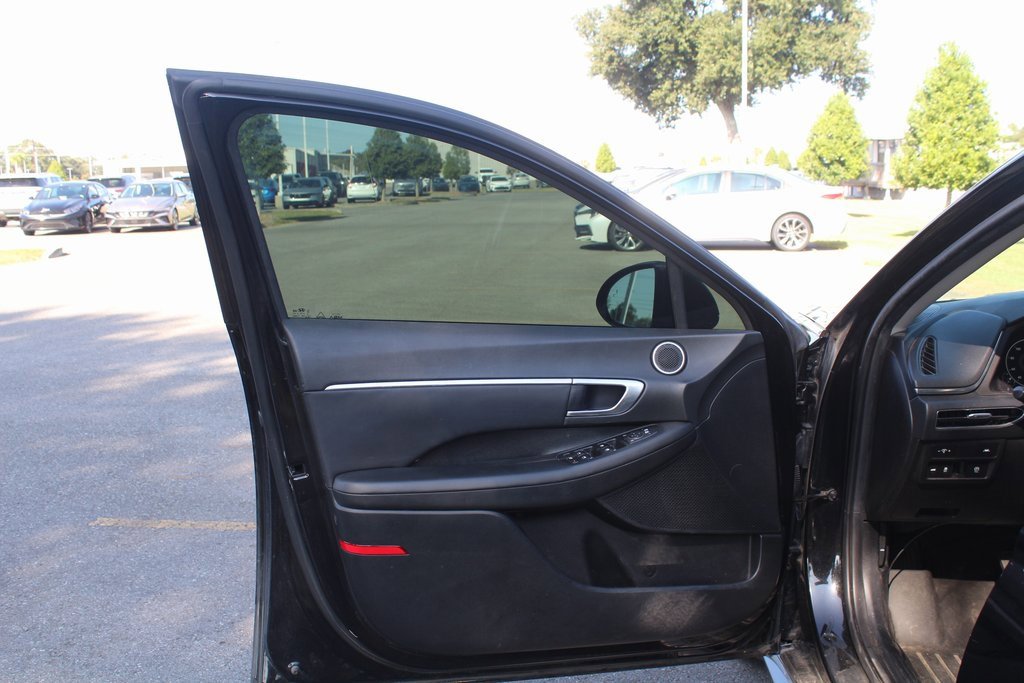 2022 Hyundai Sonata SEL photo 3