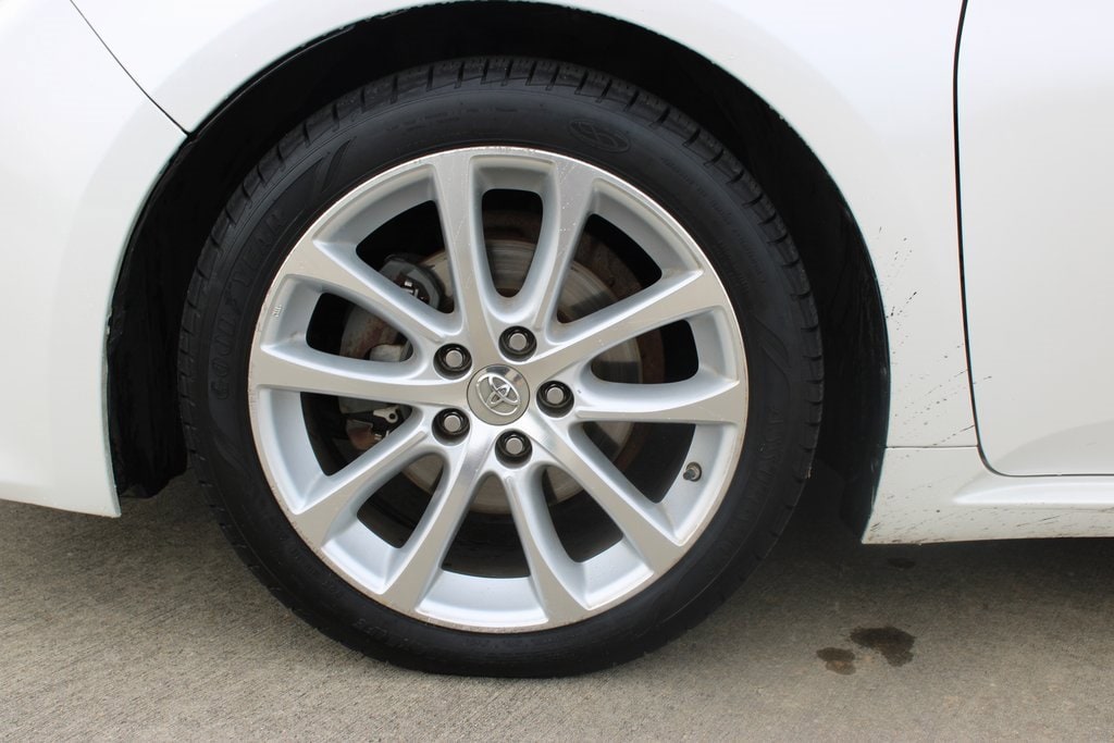 Used 2013 Toyota Avalon Limited with VIN 4T1BK1EB0DU009228 for sale in Lafayette, LA