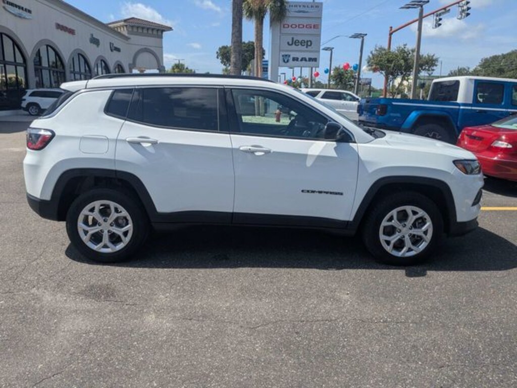 Certified 2024 Jeep Compass Latitude SUV