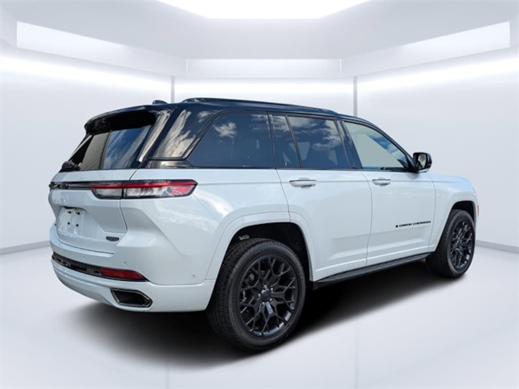 New 2025 Jeep Grand Cherokee SUMMIT RESERVE 4X4 Sport Utility