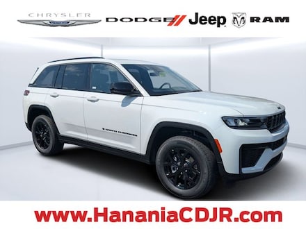 2026 Jeep Grand Cherokee LAREDO ALTITUDE 4X4 Sport Utility