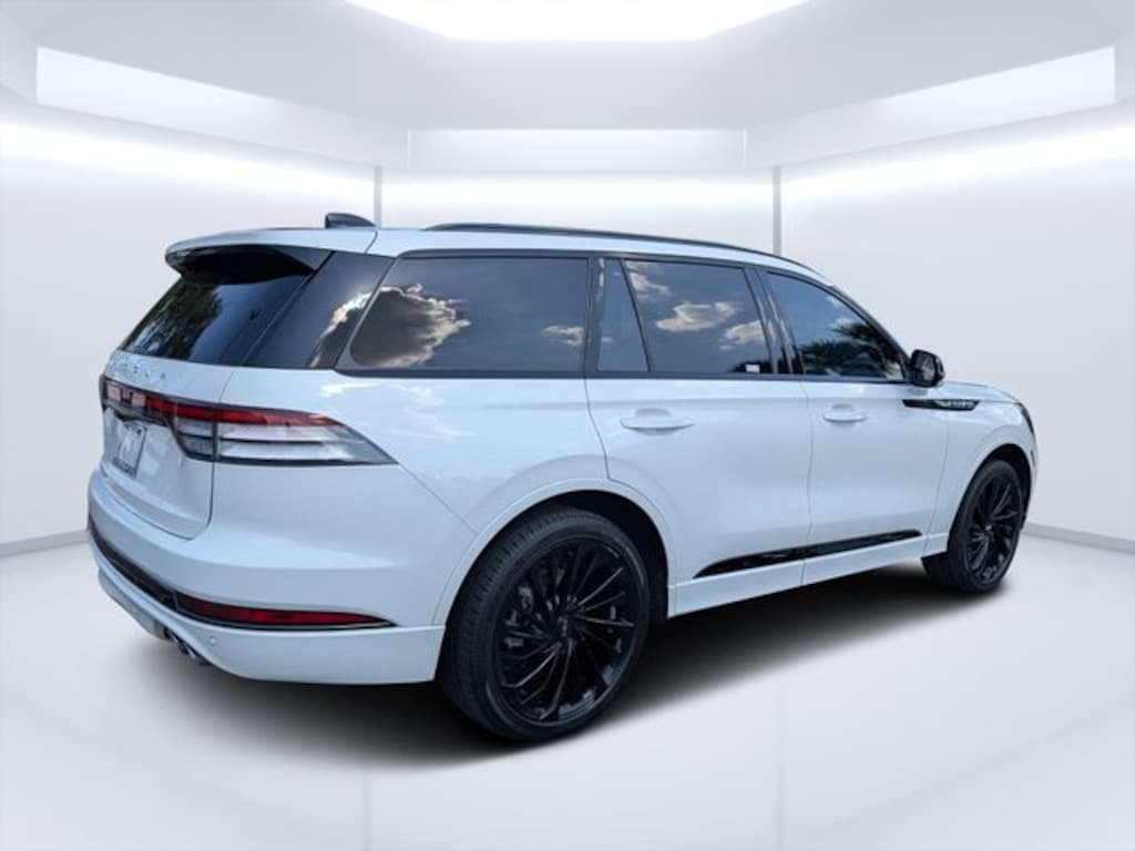 Used 2025 Lincoln Aviator Reserve SUV