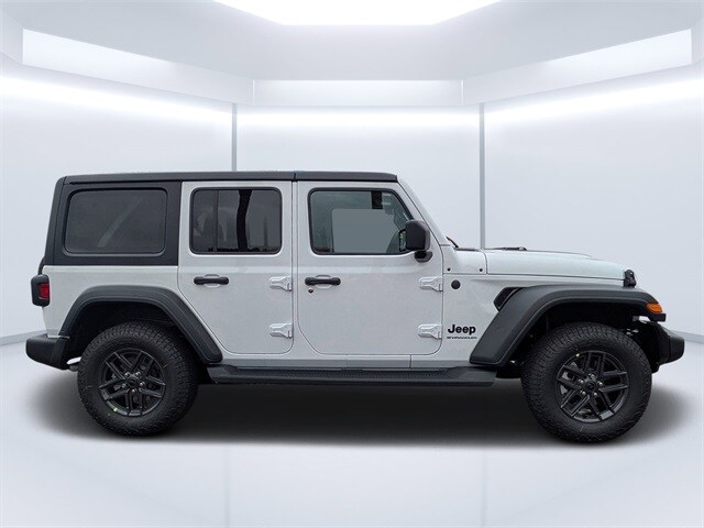 2025 Jeep Wrangler Sport S photo 2