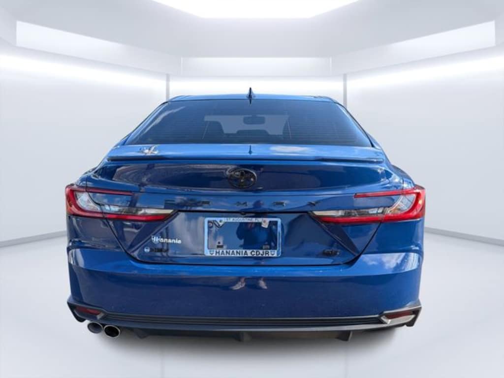 Used 2025 Toyota Camry SE Sedan