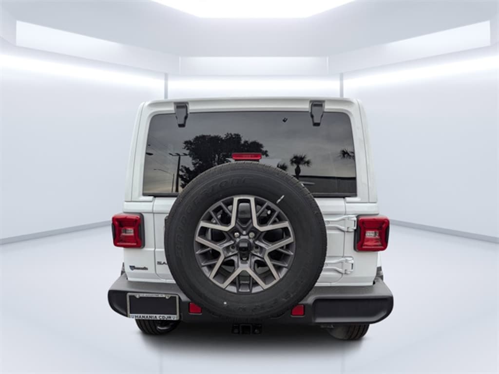 New 2026 Jeep Wrangler 4-DOOR SAHARA Sport Utility