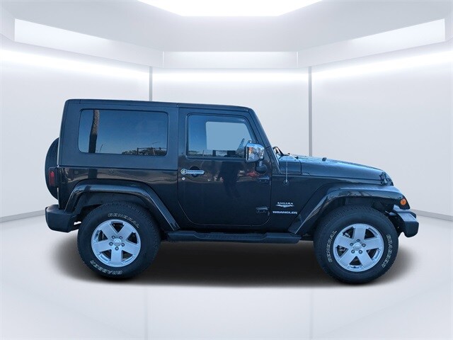 2008 Jeep Wrangler Sahara photo 2