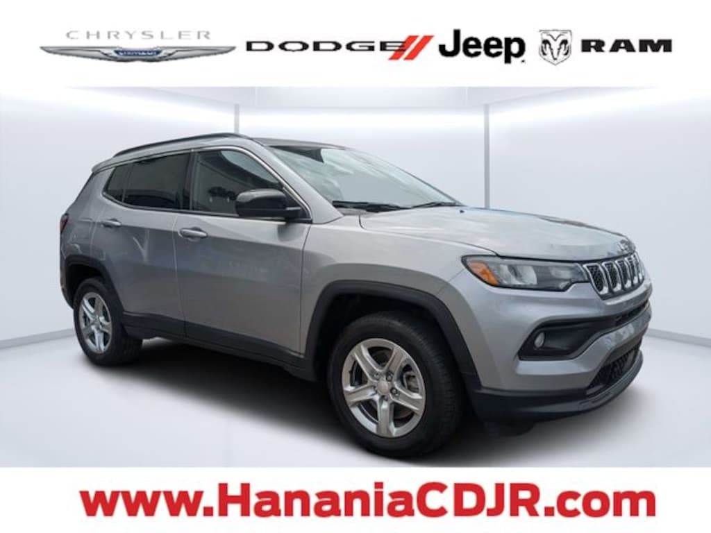 Used 2024 Jeep Compass Latitude SUV