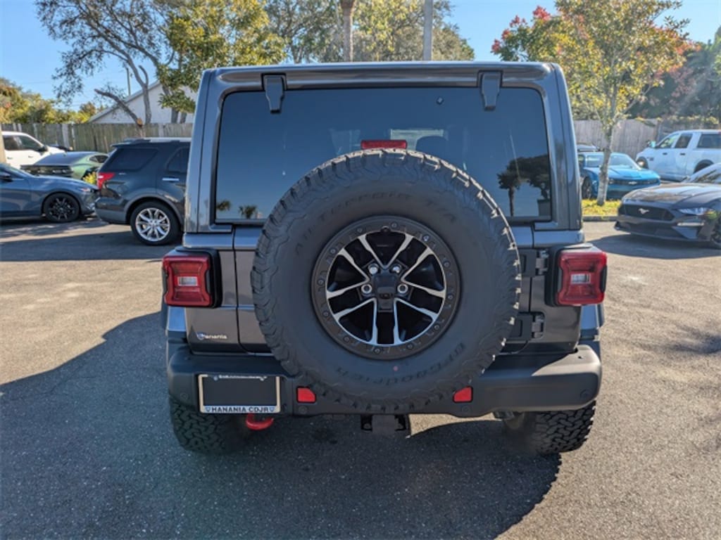New 2026 Jeep Wrangler 4-DOOR RUBICON X Sport Utility