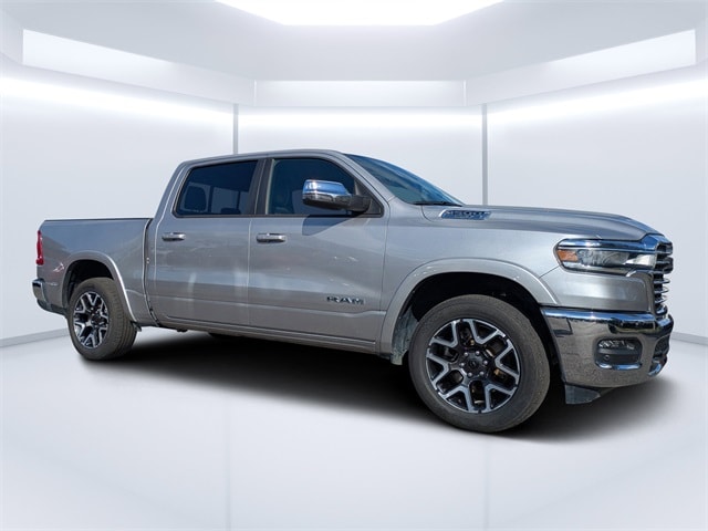 2025 RAM Ram 1500 Pickup Laramie's photo
