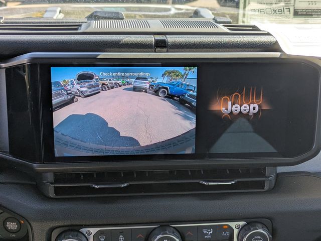 2026 Jeep Wrangler 4-Door Willys - Photo 20