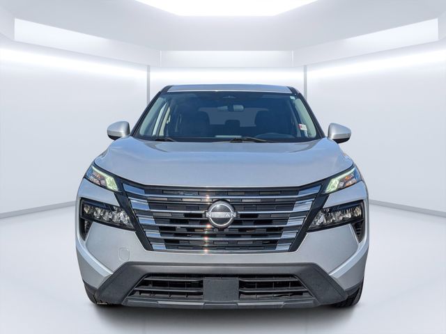 2024 Nissan Rogue SV - Photo 8