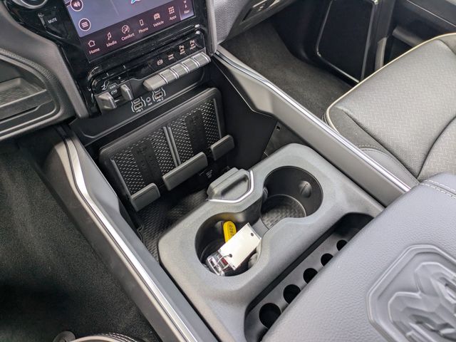 2025 RAM 2500 Laramie - Photo 23